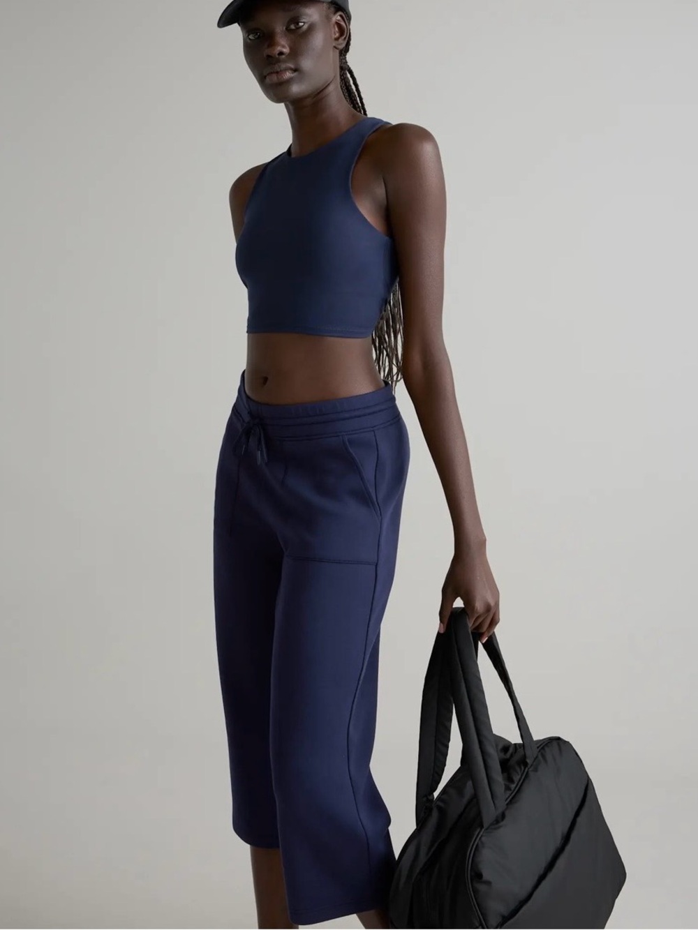 QUINCE Claud Comfort Cropped Sweatpants - Picture 6 of 15